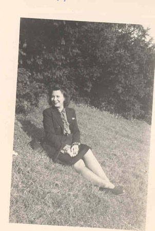 sept 44  on lawn